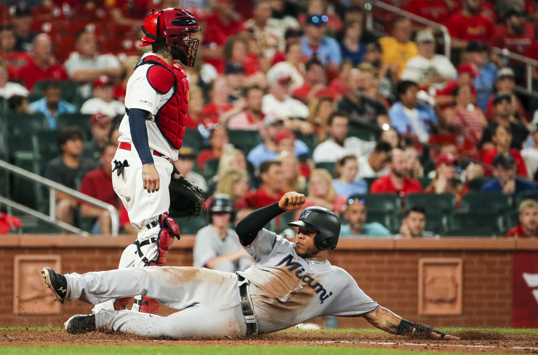 Cardinals battle Marlins